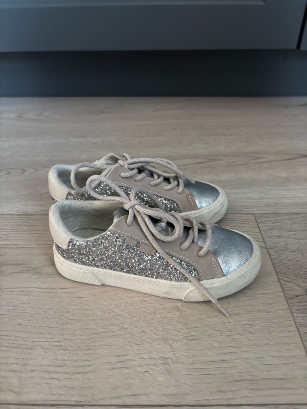 ZARA Kids Size 28 Glitter Lace-Up Sneakers - Silver and Beige
